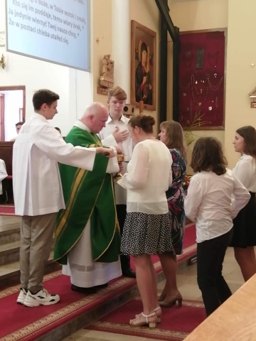 82627650_139929897713482_4986749068751979574_n