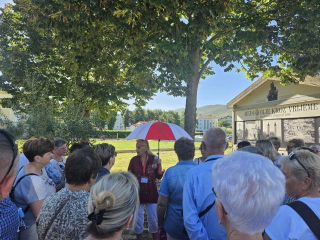 550234863_798980205842985_6683745572610199593_n